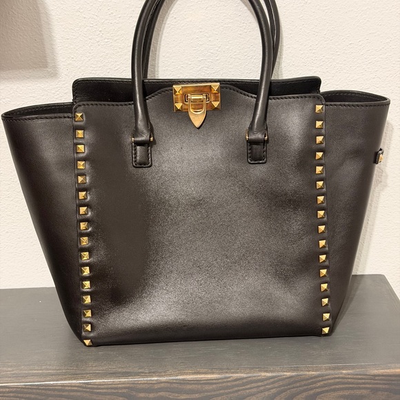 Valentino Garavani Rock Stud 2 Way Bag - Picture 6 of 16